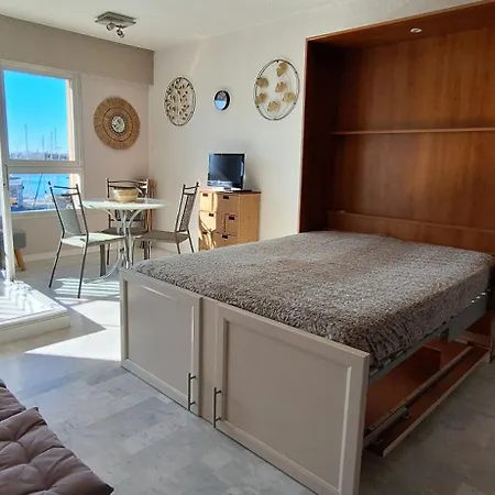 Apartment Grand Vue Panoramique Sur Le Port, Parking Prive Agde