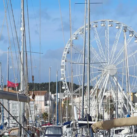 아파트 Grand Vue Panoramique Sur Le Port, Parking Prive 아그