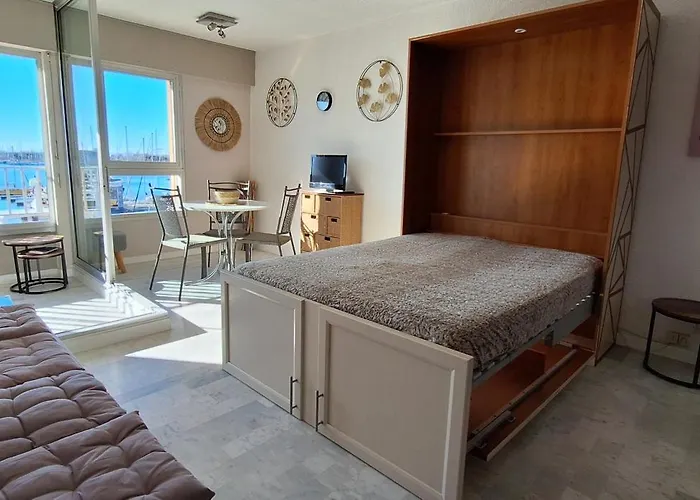Apartman Grand Vue Panoramique Sur Le Port, Parking Prive Agde